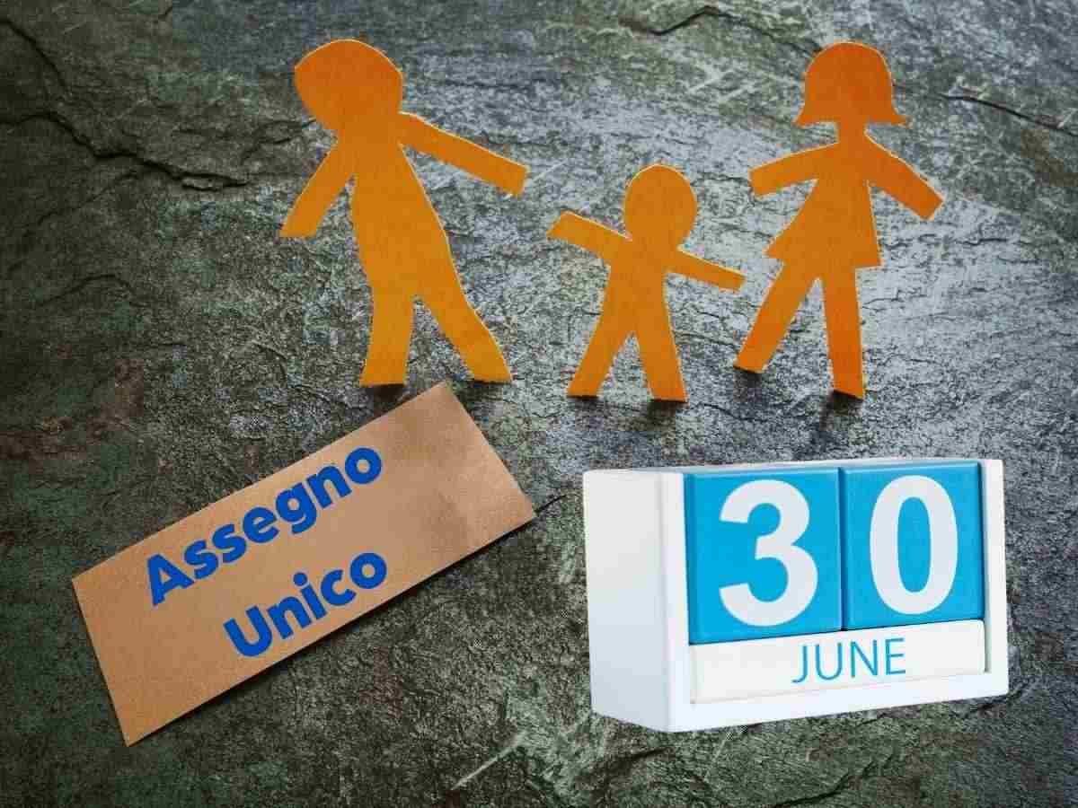 Famiglia sagome scritta Assegno Unico