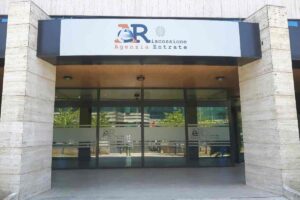 Ingresso sede Agenzia delle Entrate Riscossione