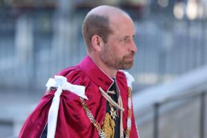 Il principe del Galles William di Windsor in abiti cerimoniali