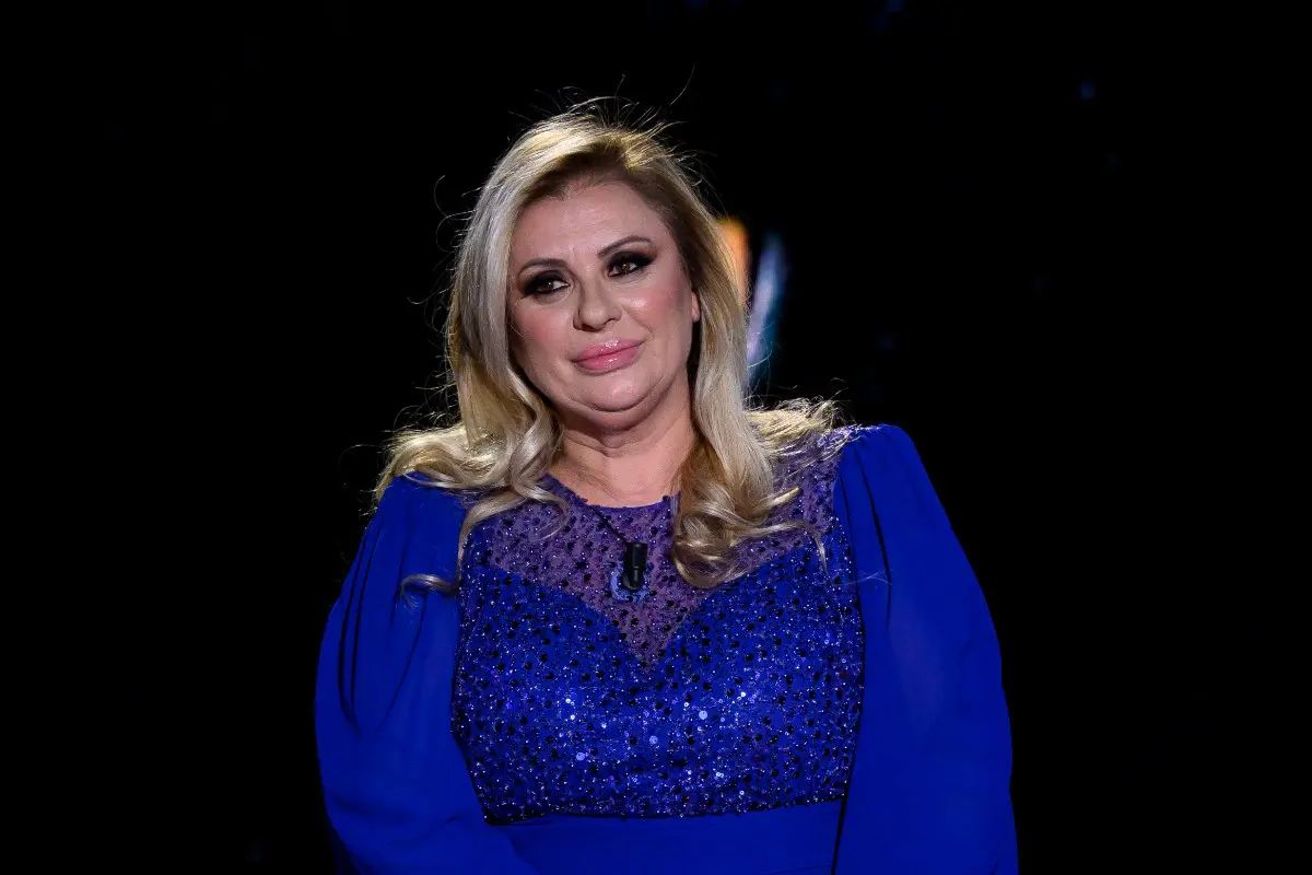Tina Cipollari nello studio di Belve