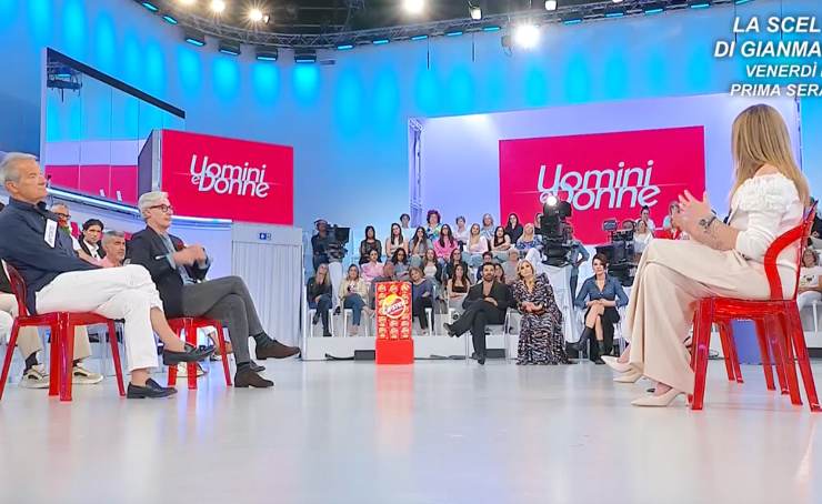 antonio e cinzia a centro studio a uomini e donne