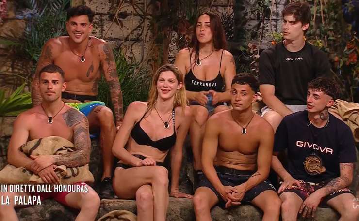 cast giovani isola dei famosi