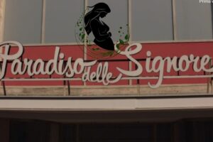 logo paradiso delle signore e donna in dolce attesa